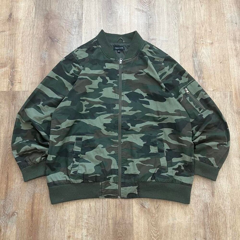 New-look Men's Green and Khaki Jacket